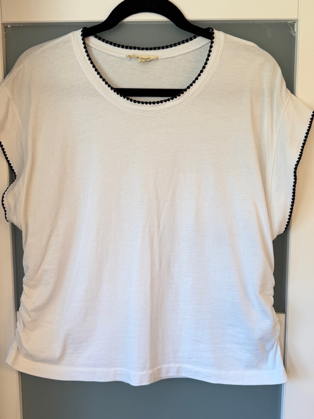 Madewell White Top with Black Trim